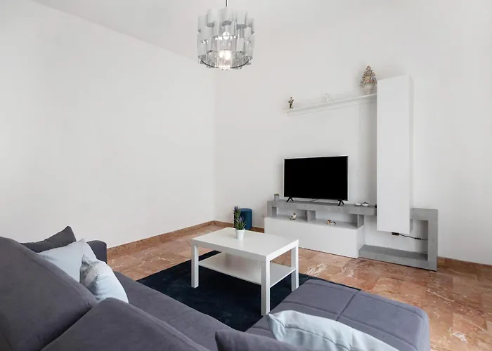 Daire Mare E Collina